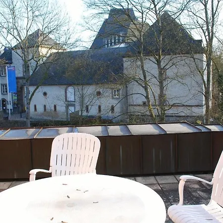 - Restaurant Du Vieux Chateau 4*