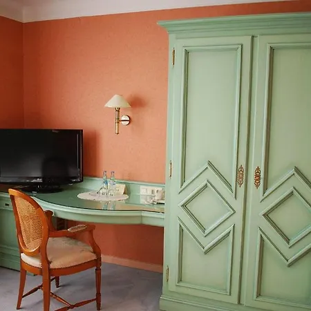 - Restaurant Du Vieux Chateau Hotel Wiltz